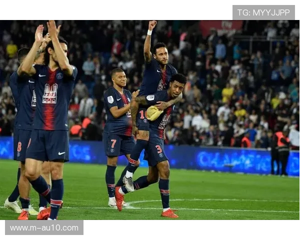 巴黎圣日耳曼右路缺员影响攻防转换 巴黎圣日耳曼右路缺员影响攻防转换